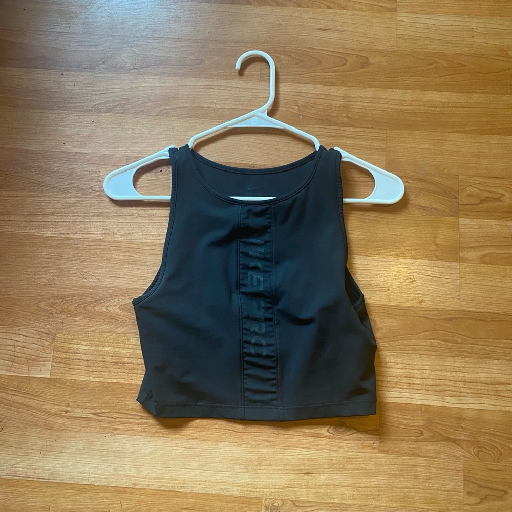 nike crop top